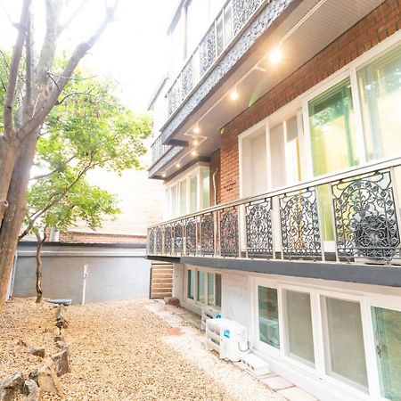 Dawoo House 1 In Hongdae Hotel Seoul Exterior photo